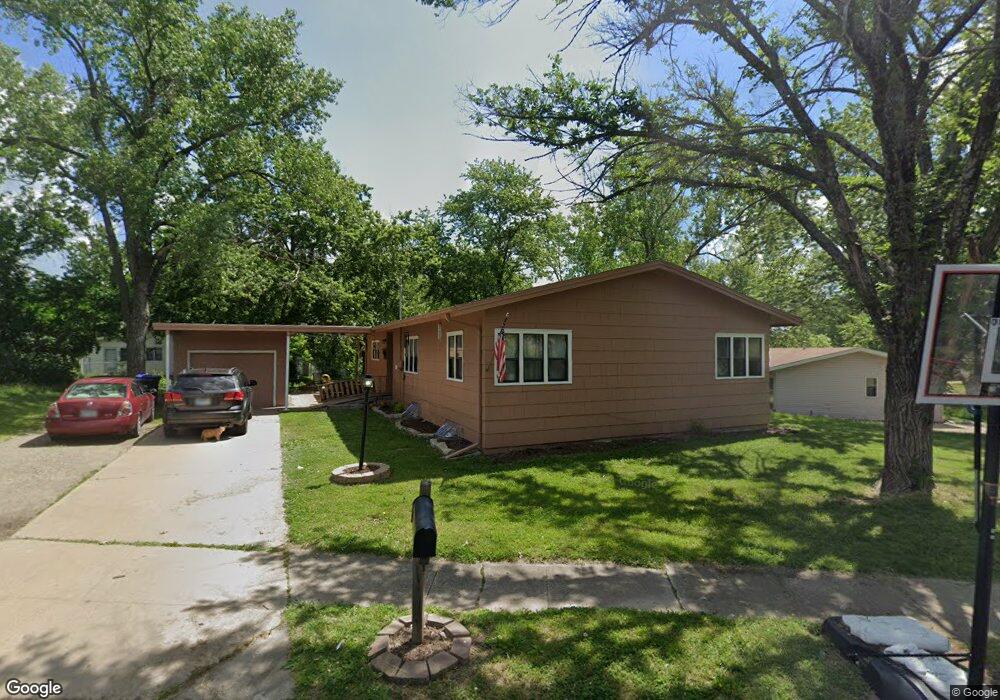 6808 SW Windsong Dr, Topeka, KS 66619 - photo 1