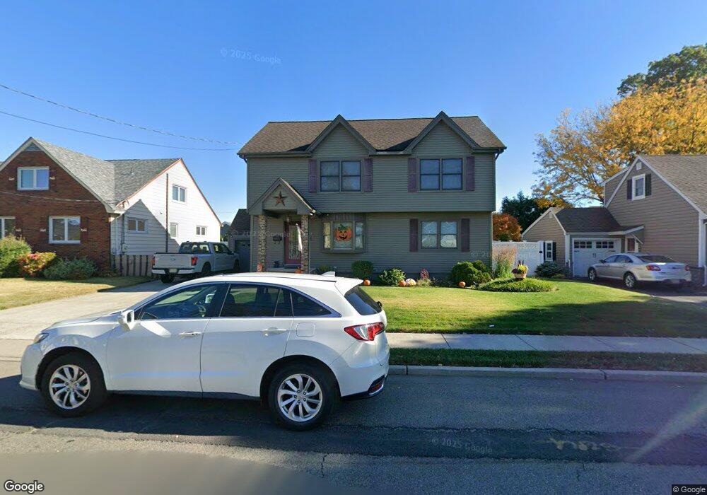 312 Wilson St, Saddle Brook, NJ 07663 - photo 1