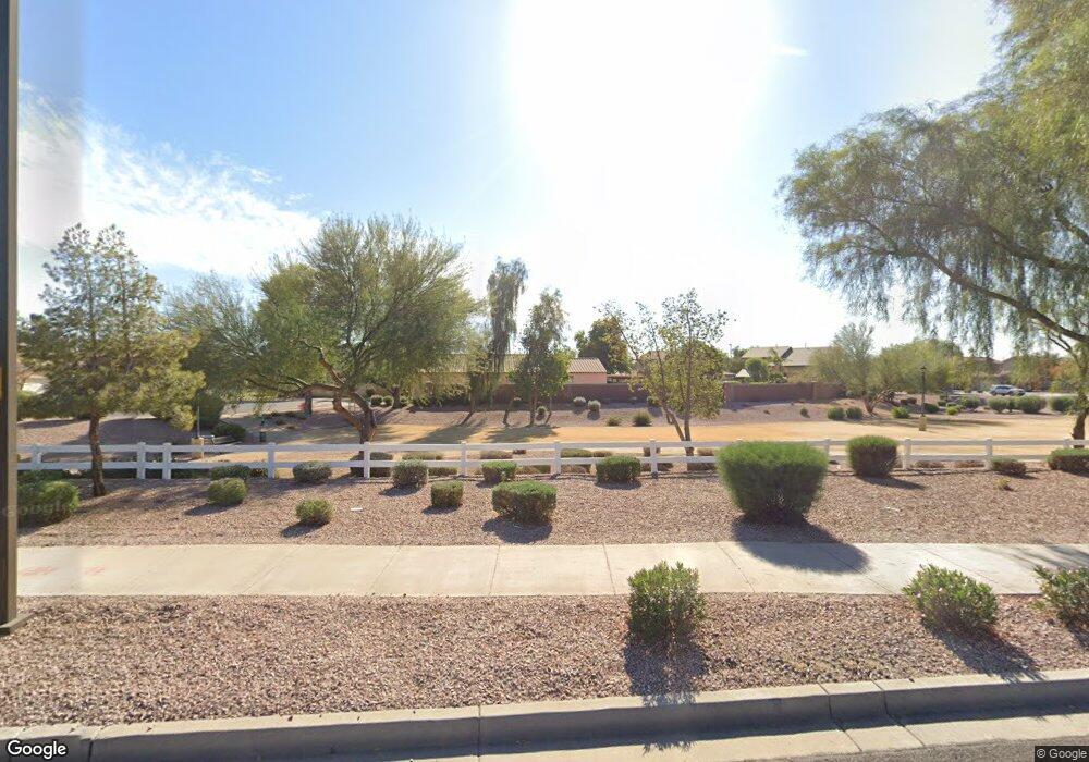 4836 S Cobblestone St, Gilbert, AZ 85298 - photo 1