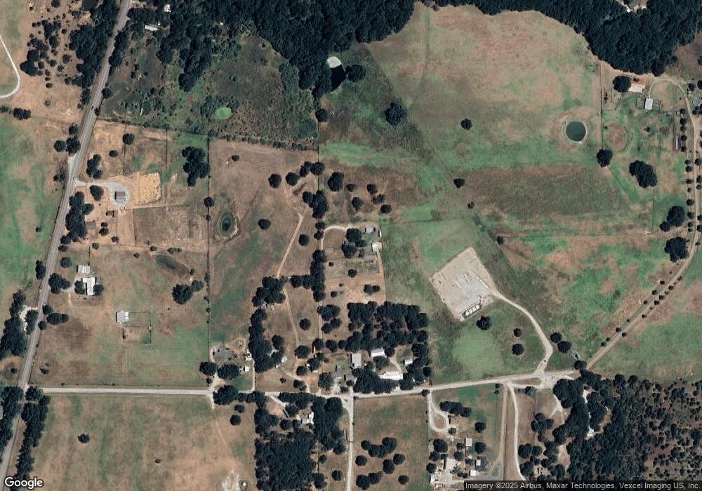 329 Montgomery Ln, Weatherford, TX 76087 - photo 1