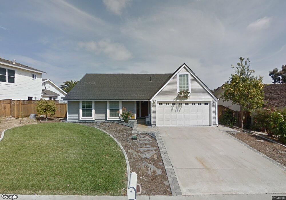 7204 Columbine Dr, Carlsbad, CA 92011 - photo 1