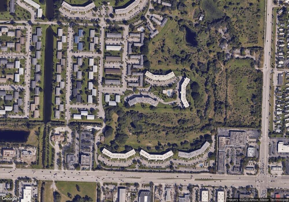 208 Greenbrier B, West Palm Beach, FL 33417 - photo 1