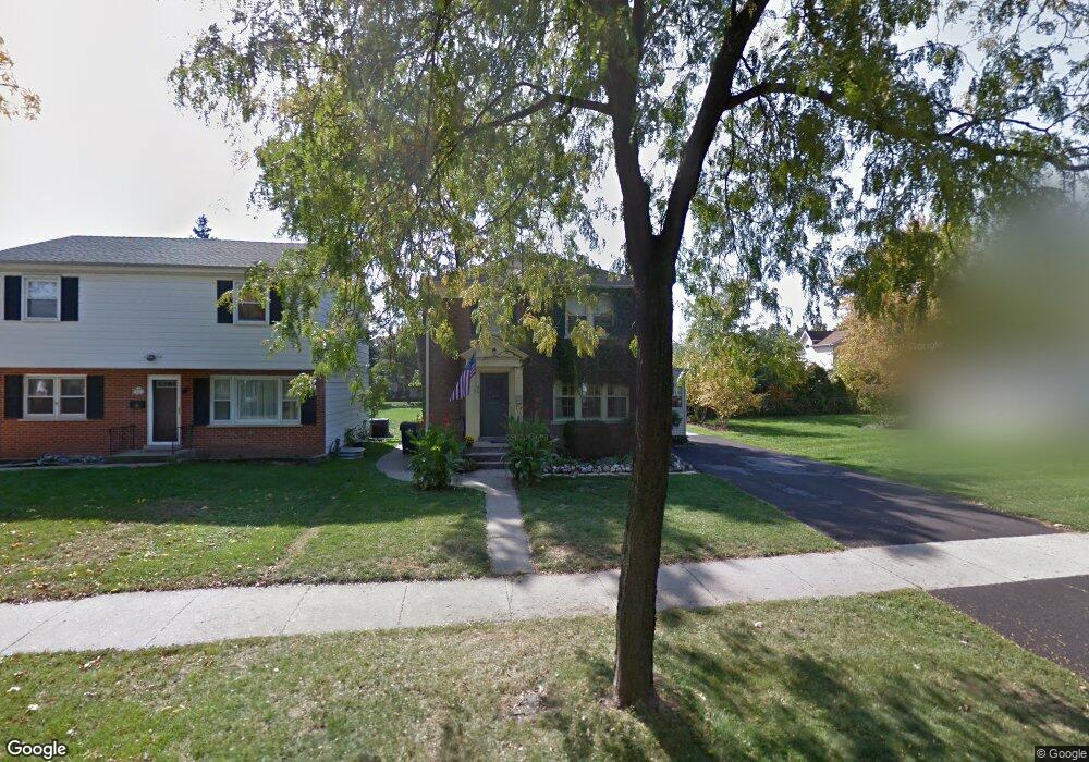 240 E 3rd St, Elmhurst, IL 60126 - photo 1