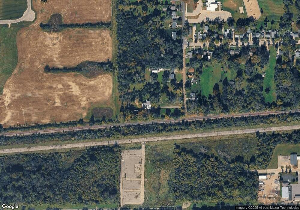 1369 Aloha St, Davison, MI 48423 - photo 1