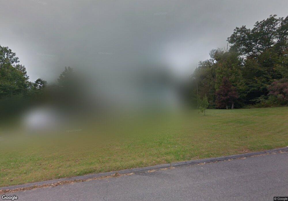 137 Falcon Ridge Rd, Torrington, CT 06790 - photo 1