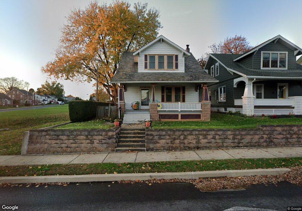 833 W Main St, Palmyra, PA 17078 - photo 1