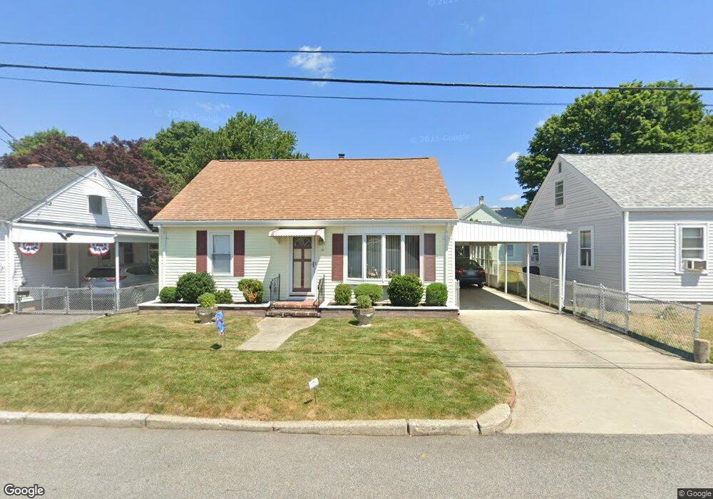 14 Mowry St, Pawtucket, RI 02861 - photo 1