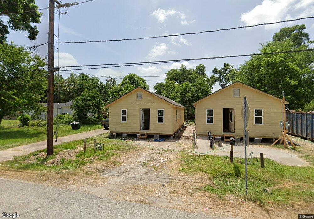 6214 De Priest St, Houston, TX 77091 - photo 1