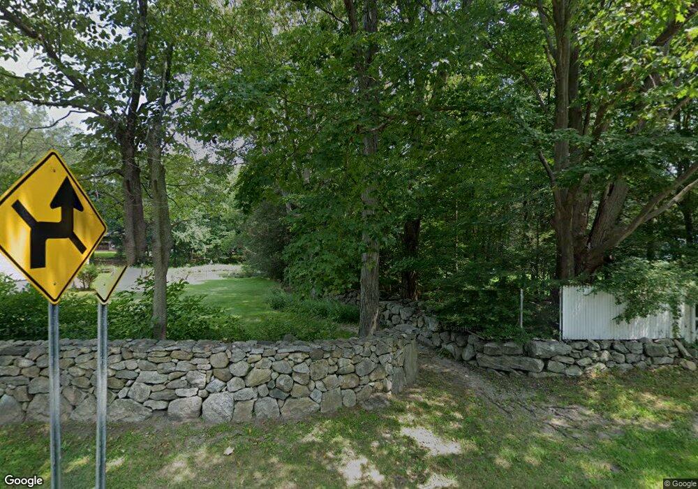 1036 Ridgefield Rd, Wilton, CT 06897 - photo 1