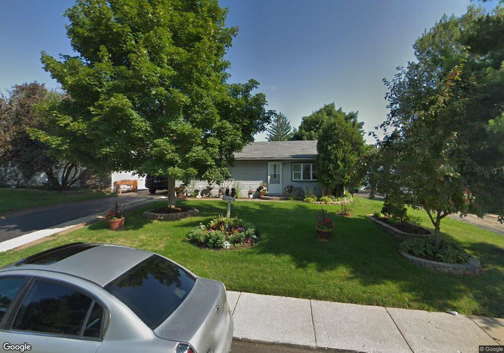 1528 Amarillo Dr, Carpentersville, IL 60110 - photo 1