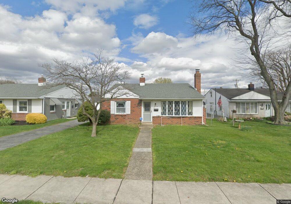 602 Glencroft Cir, Folcroft, PA 19032 - photo 1