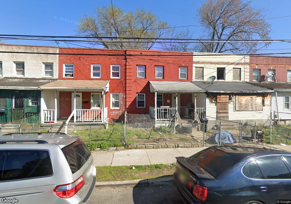 821 Tulip St, Camden, NJ 08104 - photo 1