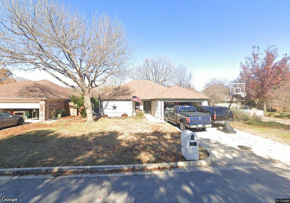 7609 Doris Ct, North Richland Hills, TX 76182 - photo 1