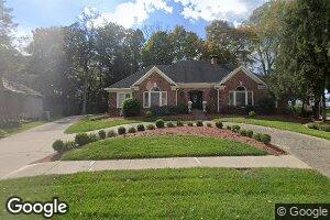 8514 Cheffield Dr, Louisville, KY 40222