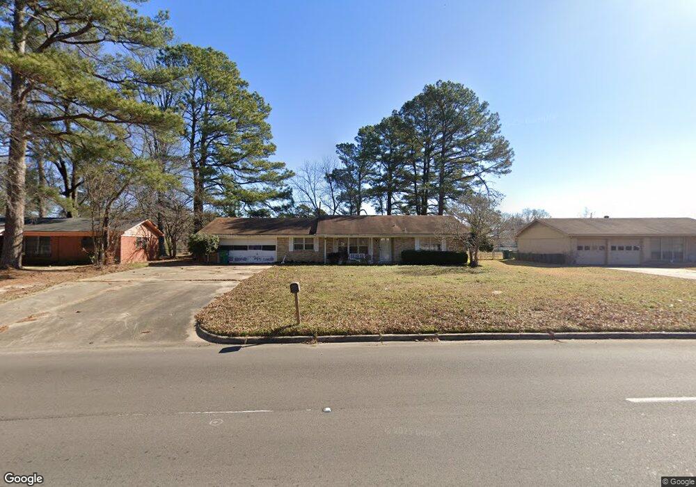 1613 S Robison Rd, Texarkana, TX 75501 - photo 1