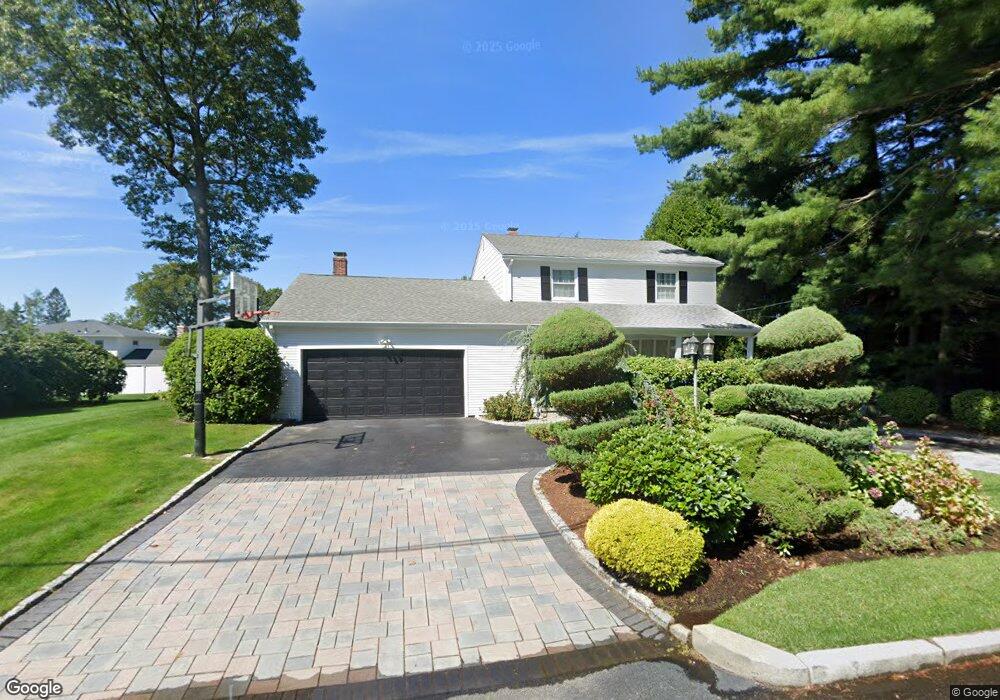 195 Belvedere Dr, Cranston, RI 02920 - photo 1