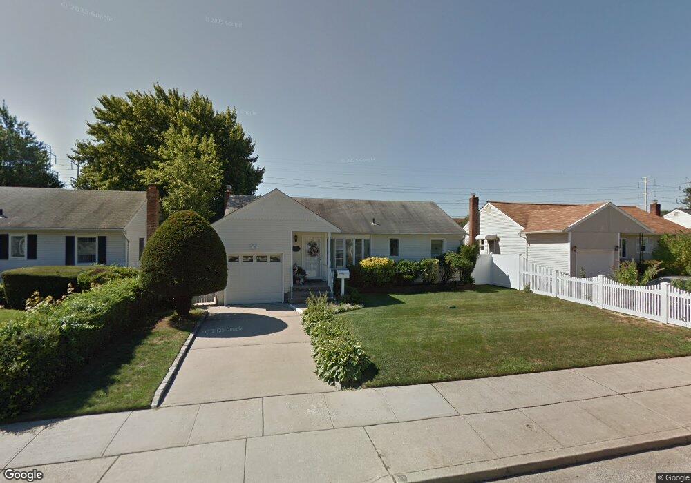 23 Crestline Ave, Bethpage, NY 11714 - photo 1