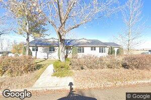404 1st Ave E, Scobey, MT 59263