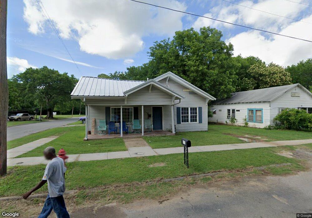 701 7th Ave NE, Ardmore, OK 73401 - photo 1