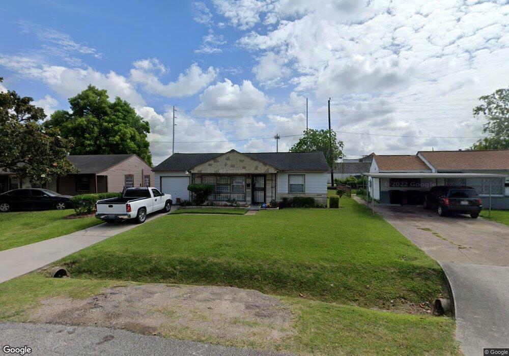 9910 Whitehead St, Houston, TX 77088 - photo 1