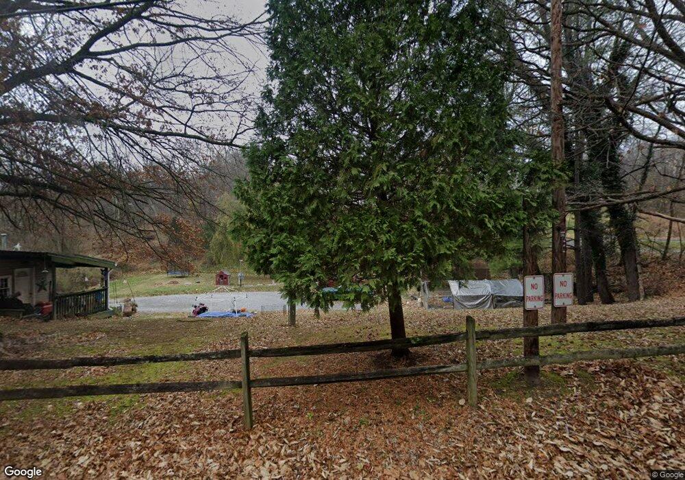 916 Harpers Ferry Rd, Knoxville, MD 21758 - photo 1