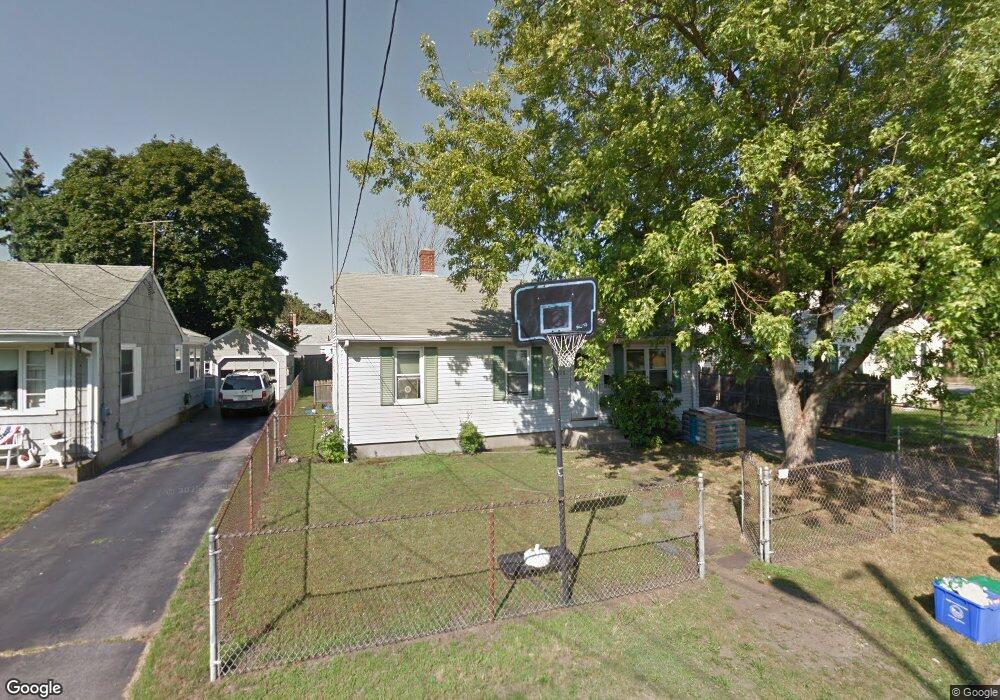 200 Blackburn St, Pawtucket, RI 02861 - photo 1