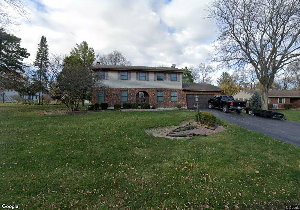 1330 Zange Dr, Algonquin, IL 60102 - photo 1