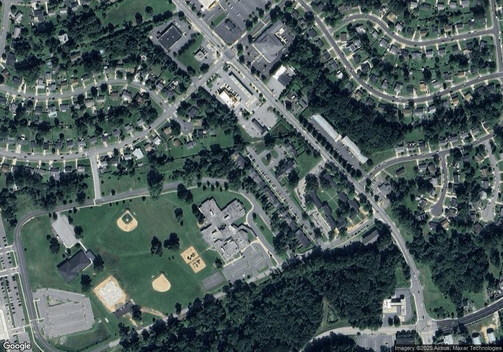 654 Harr Park Ct, Edgewood, MD 21040 - photo 1