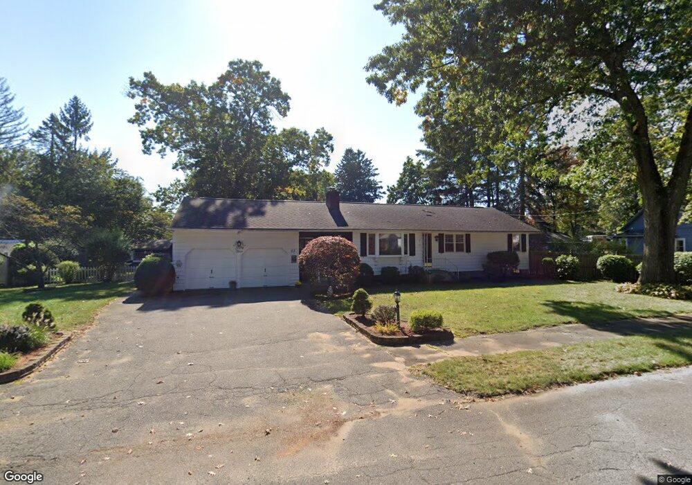 53 Coronet Cir, Feeding Hills, MA 01030 - photo 1