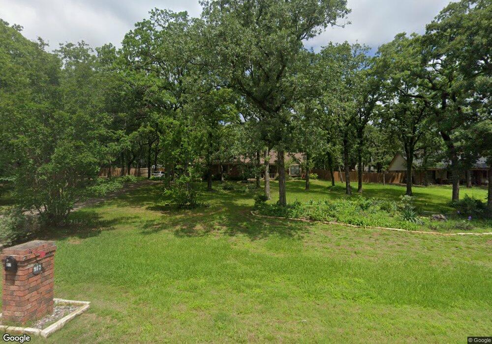913 Barry Ln, Cleburne, TX 76031 - photo 1