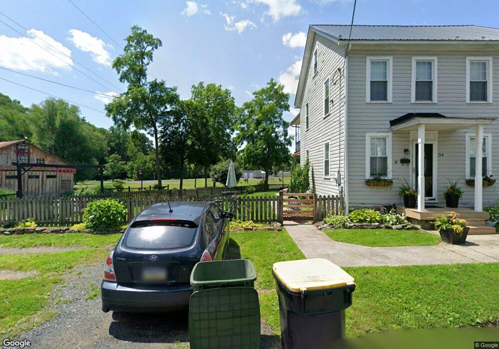 34 Maple St, Pine Grove, PA 17963 - photo 1