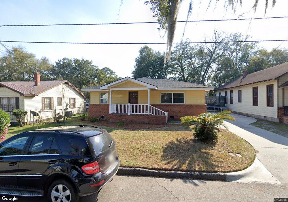 127 W 53rd St, Savannah, GA 31405 - photo 1