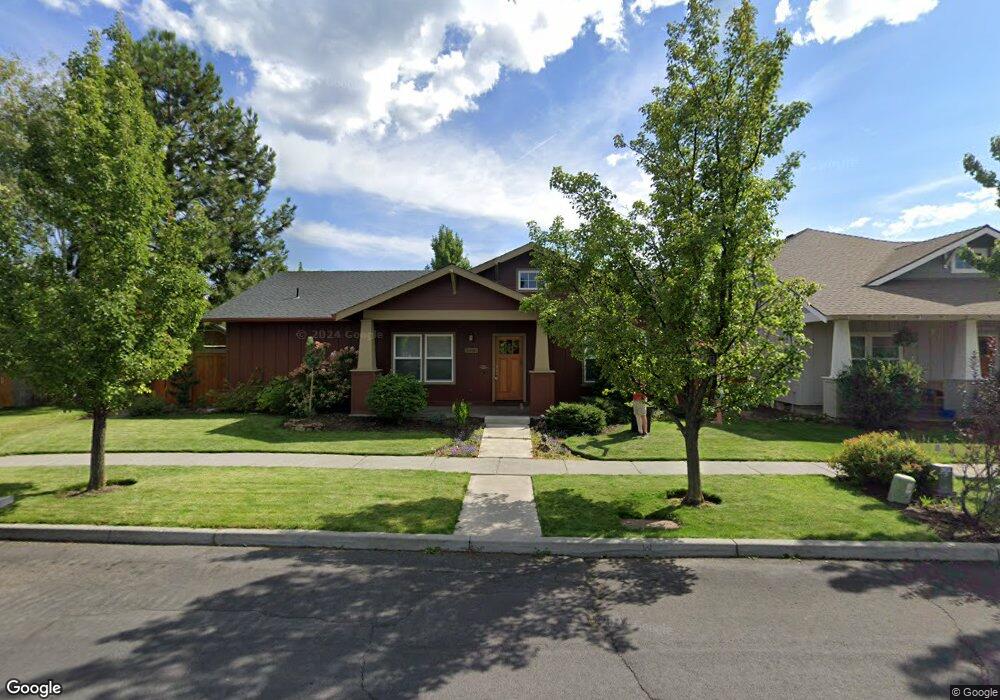 20681 Jayhawk Ln, Bend, OR 97702 - photo 1