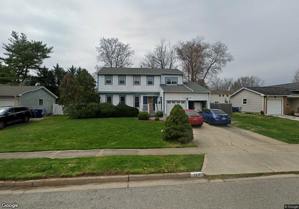 127 Canterbury Rd, Mount Laurel, NJ 08054 - photo 1