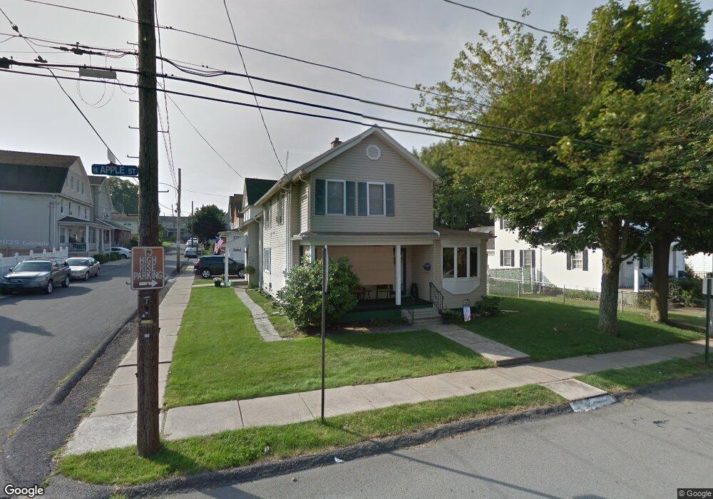 214 N Apple St, Dunmore, PA 18512 - photo 1