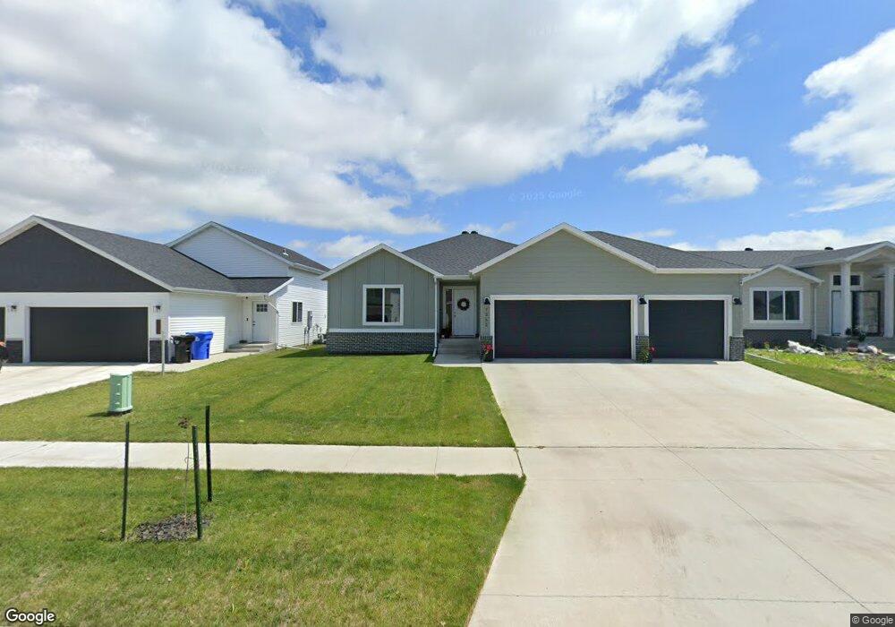 7262 28th St S, Fargo, ND 58104 - photo 1