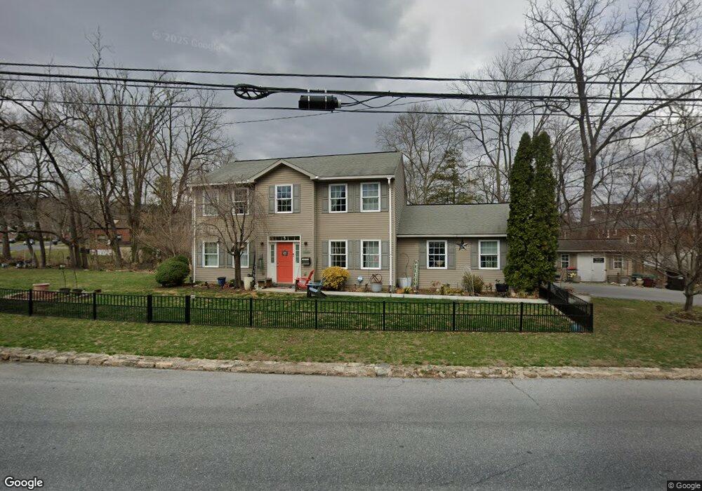 433 Butter Ln, Reading, PA 19606 - photo 1