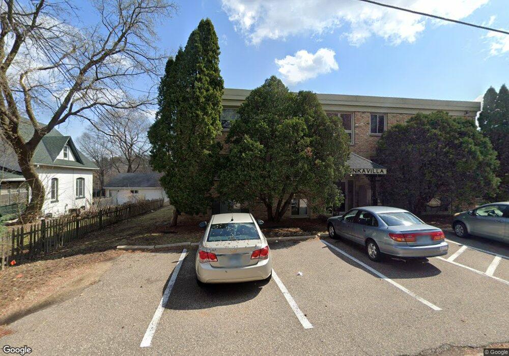 411 Division St, Excelsior, MN 55331 - photo 1