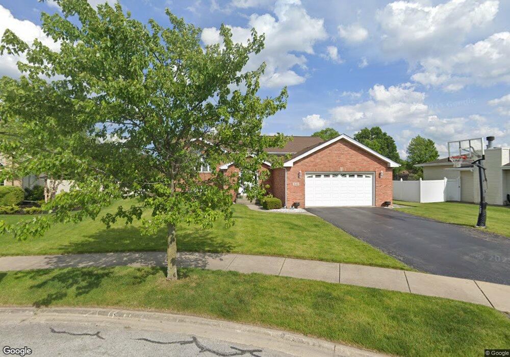 833 Robin Ct, Dyer, IN 46311 - photo 1