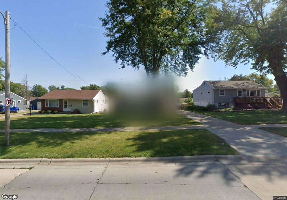 1941 N Fairmount St, Davenport, IA 52804 - photo 1
