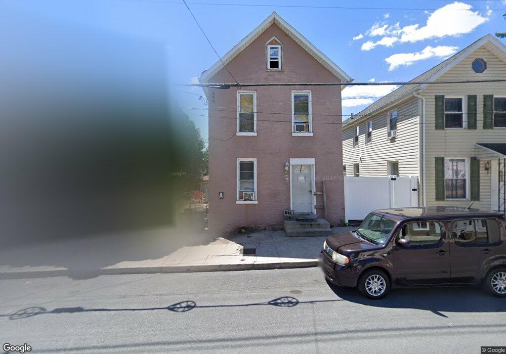 158 E Catherine St, Chambersburg, PA 17201 - photo 1