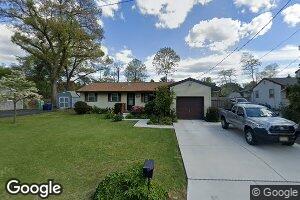 328 Maple Rd, Mount Laurel, NJ 08054