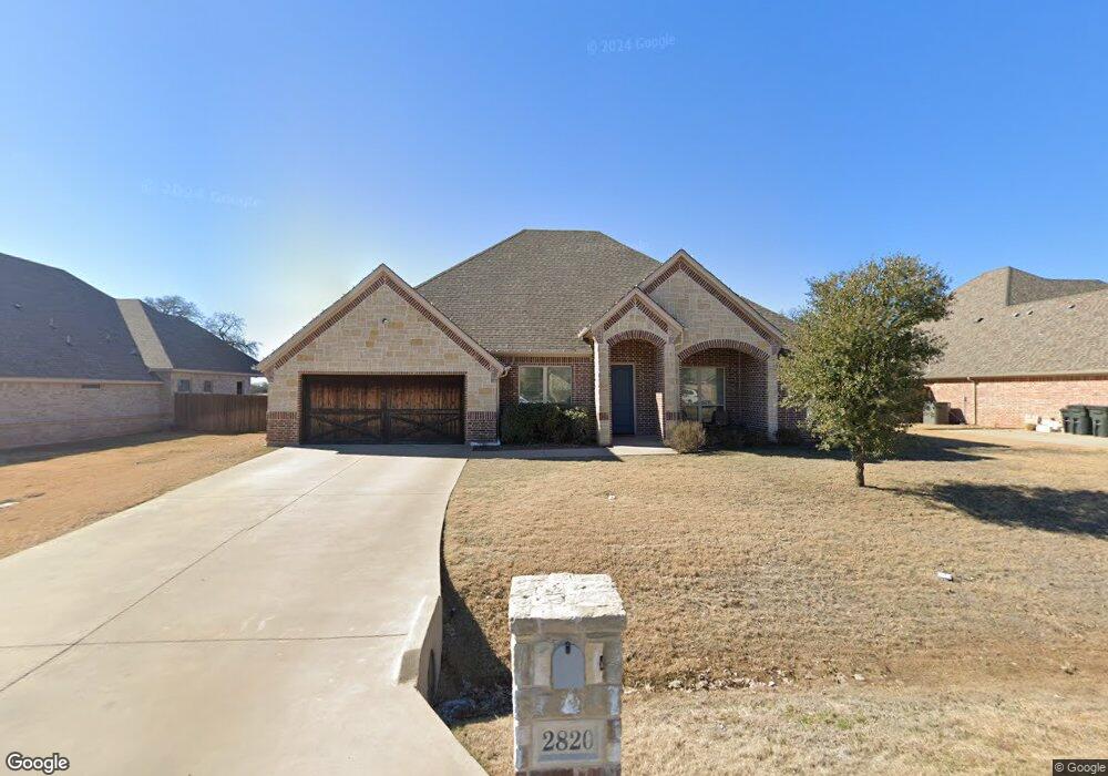 2820 Willow Ridge Cir, Granbury, TX 76049 - photo 1