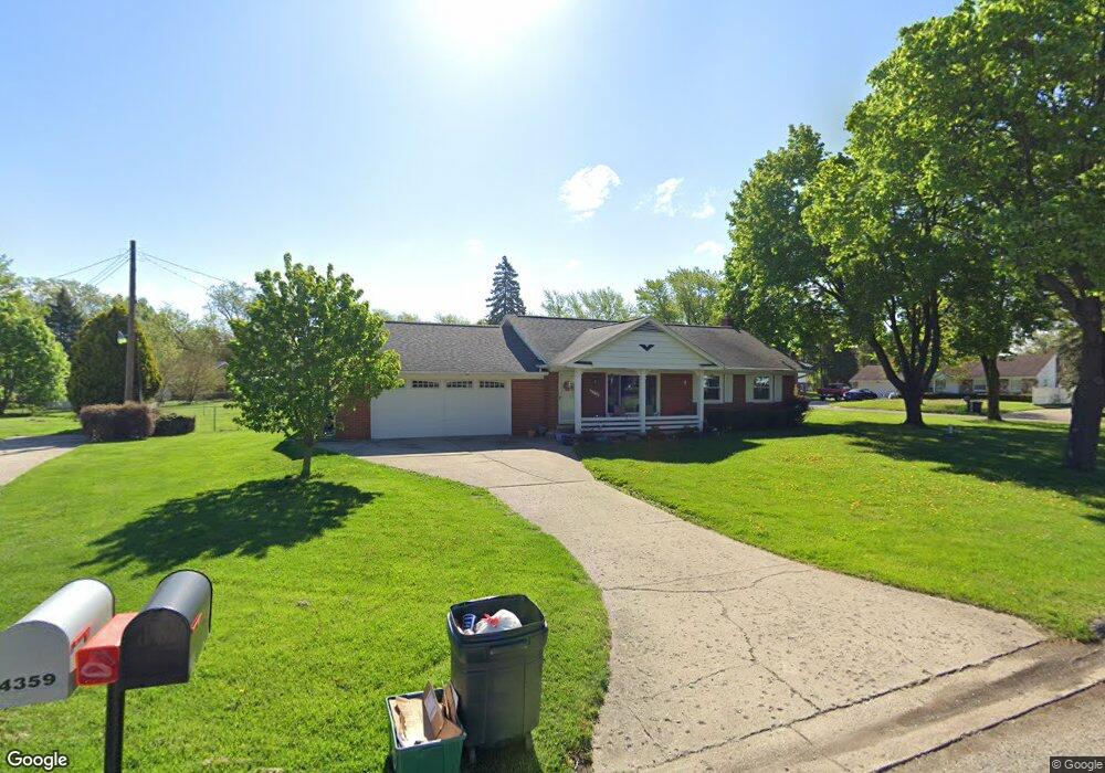 4373 Captains Ln, Flint, MI 48507 - photo 1