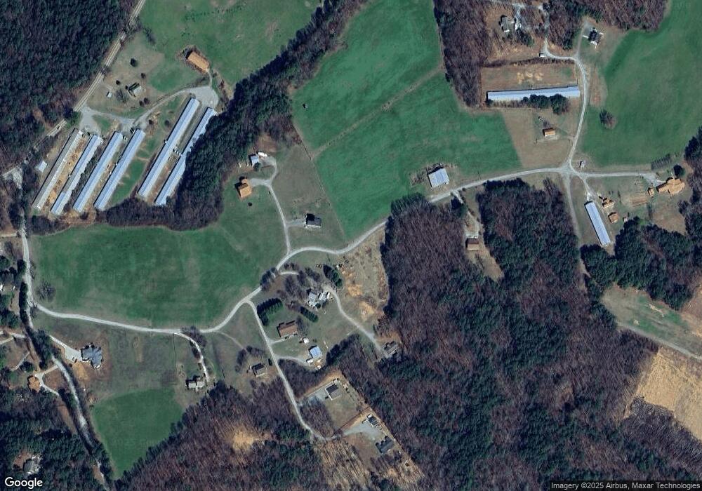 312 Wingate Dr, Ellijay, GA 30540 - photo 1