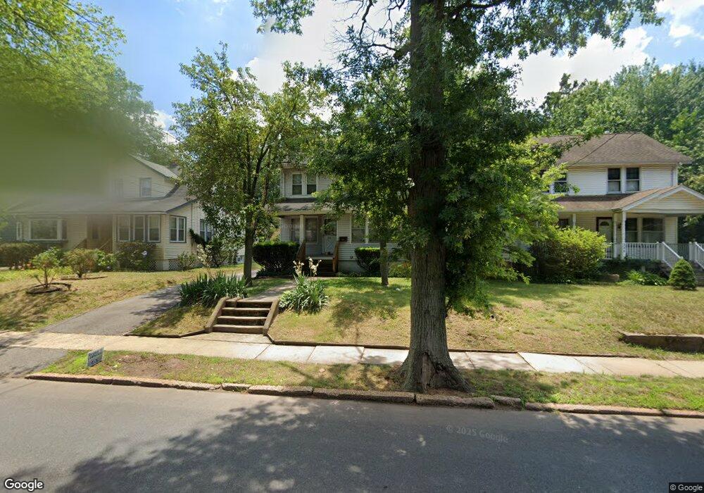 331 Walnut St, Dunellen, NJ 08812 - photo 1