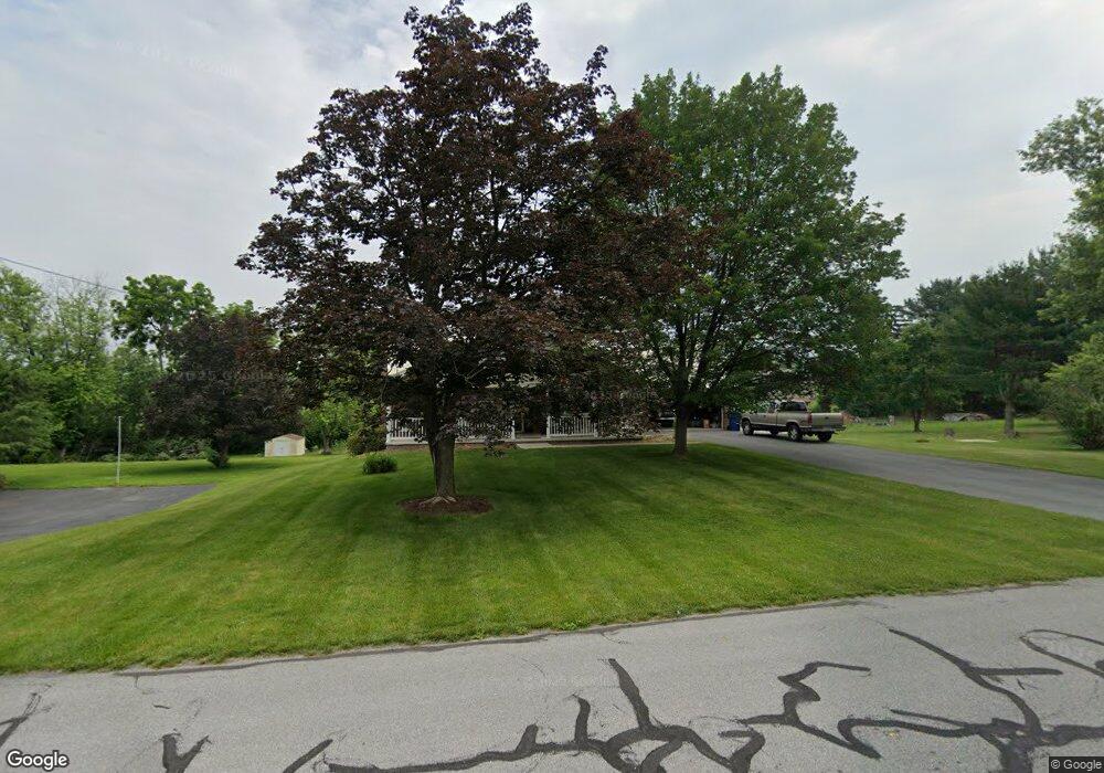 1673 Blakewood Dr, Chambersburg, PA 17201 - photo 1