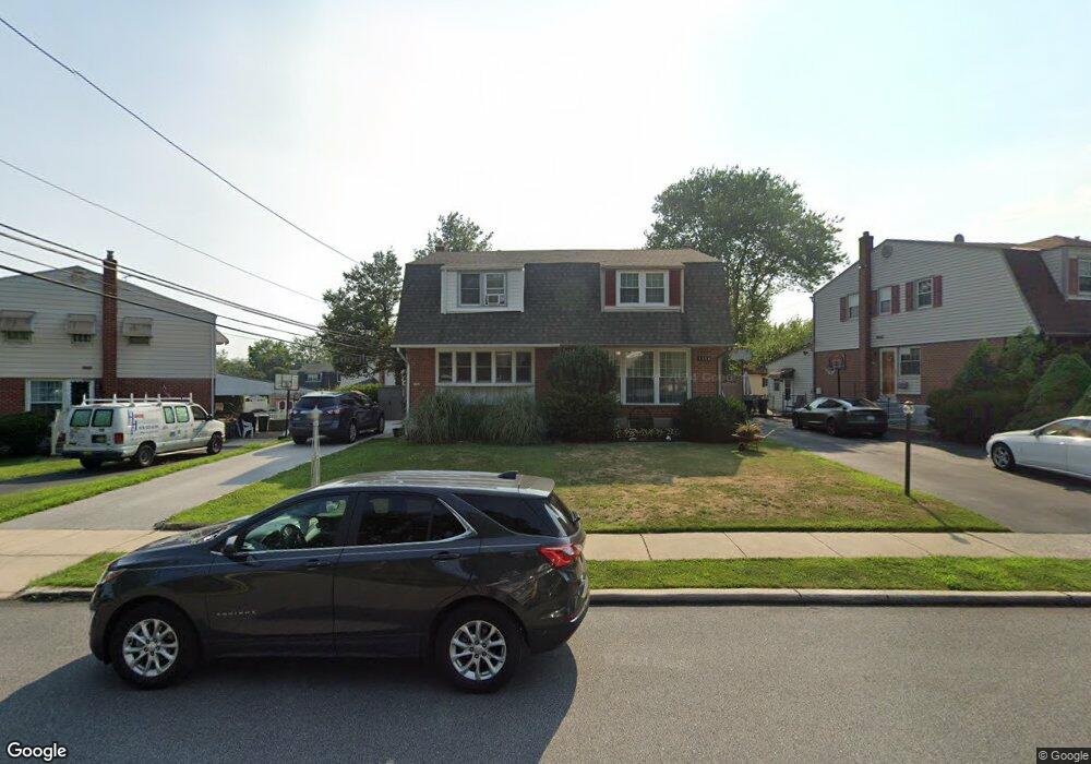 1554 Parklane Rd, Swarthmore, PA 19081 - photo 1