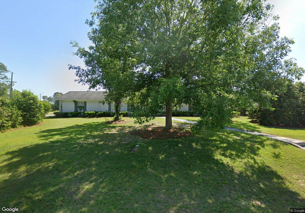 732 Forest Cir, Douglas, GA 31533 - photo 1