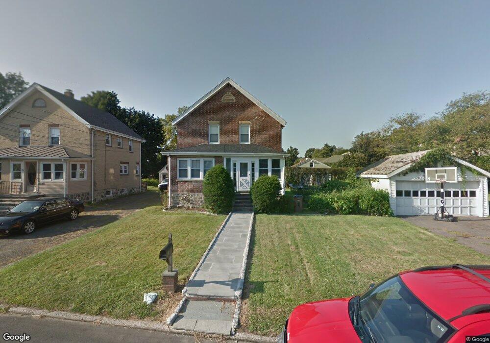 11 Hendrie Ct, Stamford, CT 06902 - photo 1